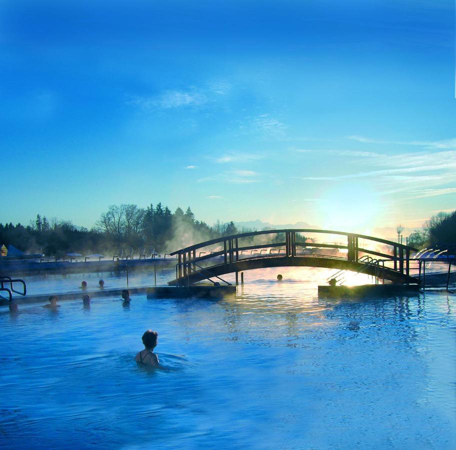 Stroebinger Hof - Therme Wellness Resort Bad Endorf Ngoại thất bức ảnh