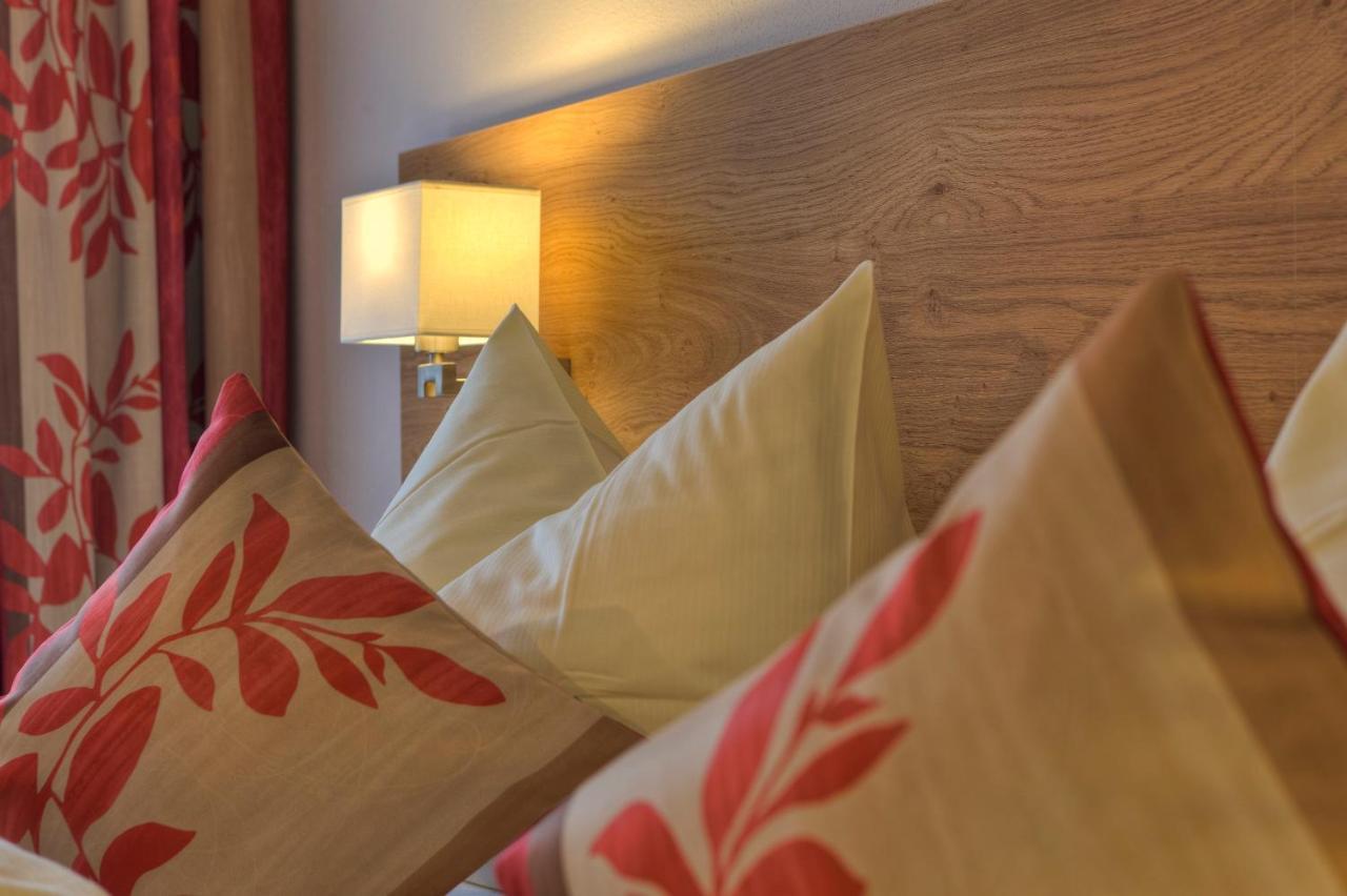 Stroebinger Hof - Therme Wellness Resort Bad Endorf Ngoại thất bức ảnh