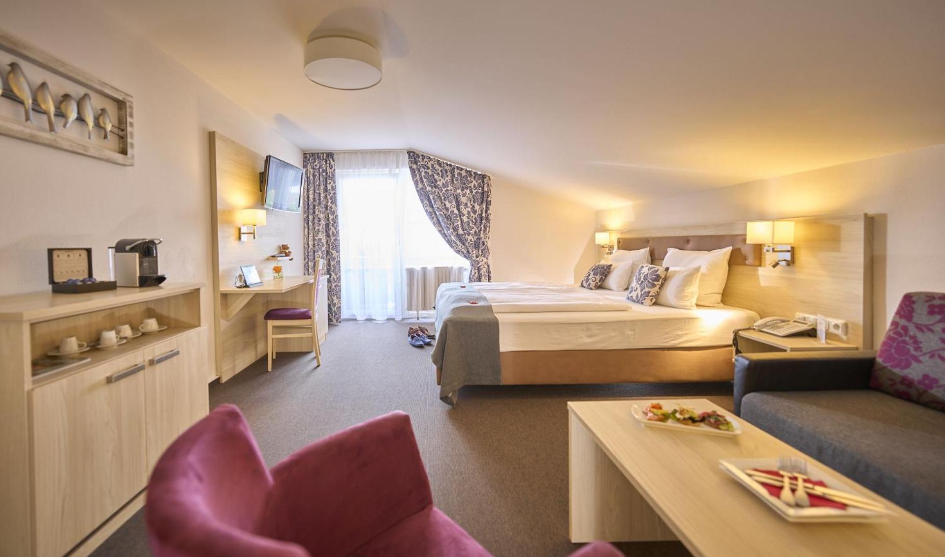Stroebinger Hof - Therme Wellness Resort Bad Endorf Ngoại thất bức ảnh